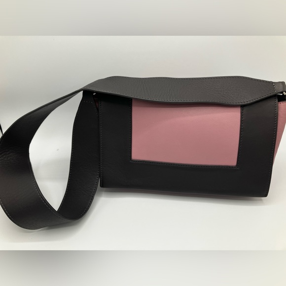 Celine Grey and Pink Medium Frame Bag - Picture 4 of 16